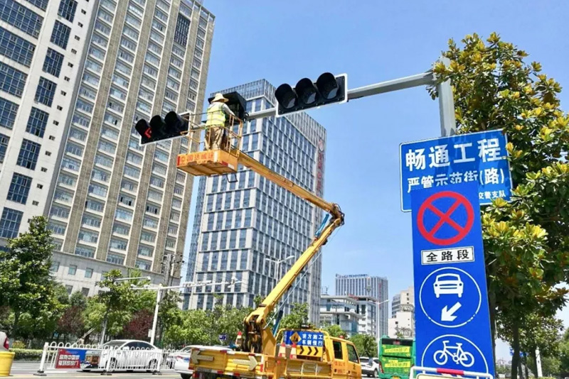 國(guó)達(dá)城建科技努力配合交管部門(mén)做好智慧交通工作共創(chuàng)美好六安